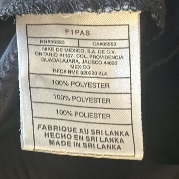 Vintage Nike Golf XL Sleeveless V Neck Pullover Windbreaker Vest Black Pockets - Picture 7 of 8